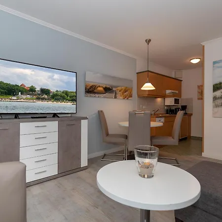 Haus Am Weststrand アパート *